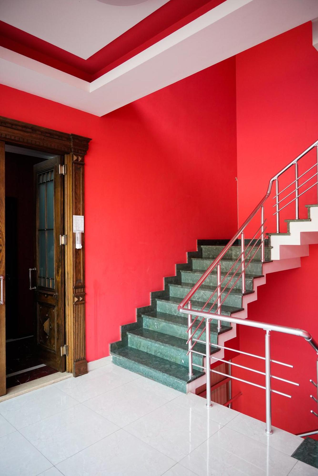 Hotel Monopoli Кутаїсі Екстер'єр фото